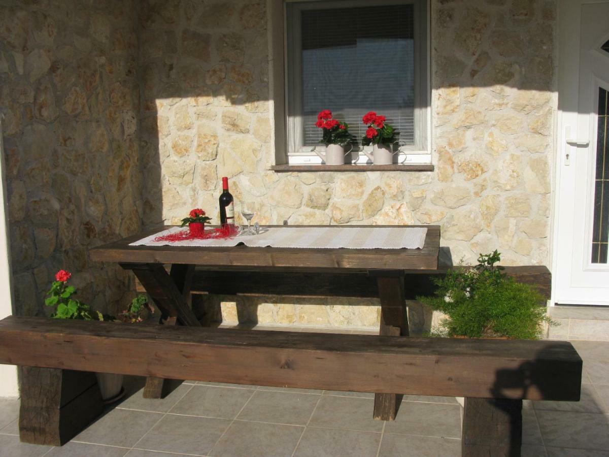 Kuca Za Odmor Tomic Βίλα Ζαντάρ Εξωτερικό φωτογραφία